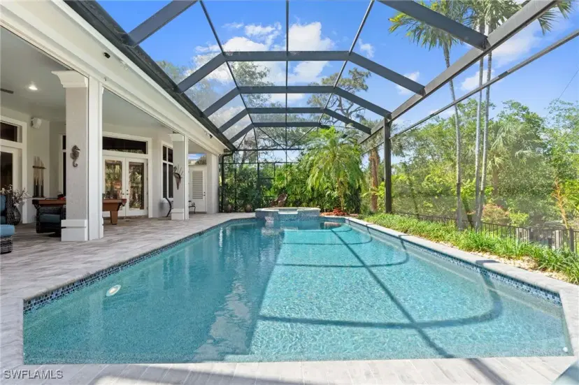Picture of 933 Barcarmil Way, Naples FL 34110