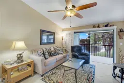 Picture of 9270 Lake Park Dr 206, Fort Myers, FL 33919