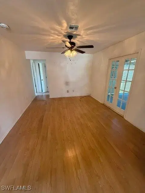 Picture of 1510 SE 8Th Pl, Cape Coral FL 33990