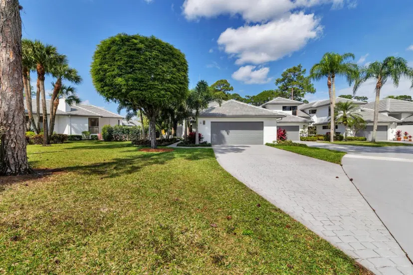 Picture of 1131 Sand Drift Way A, West Palm Beach FL 33411