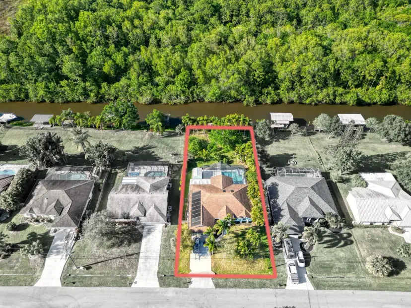 Picture of 139 NE Royce Avenue, Port St Lucie FL 34983
