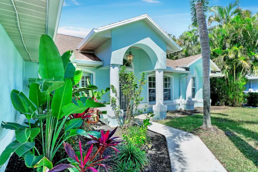 Picture of 139 NE Royce Avenue, Port St Lucie FL 34983