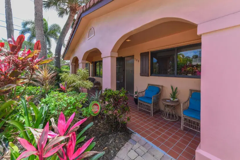 Picture of 708 NW 6Th Drive, Boca Raton FL 33486