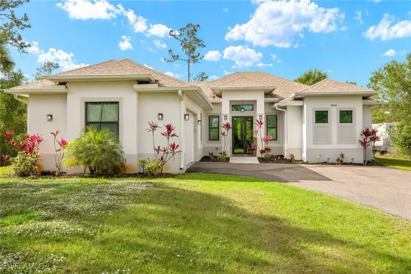 Picture of 2970 70 Ave Ne, Naples FL 34120