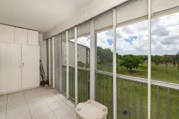 Picture of 12900 SW 7Th Ct 301B, Hollywood, FL 33027