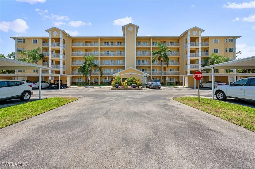 Picture of 19870 Breckenridge Dr 205, Estero, FL 33928