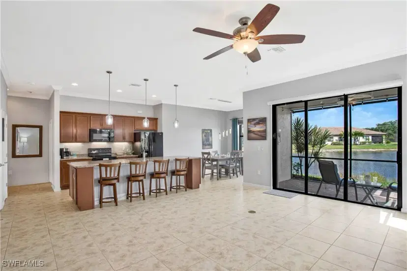 Picture of 10331 Whispering Palms Dr, Fort Myers FL 33913