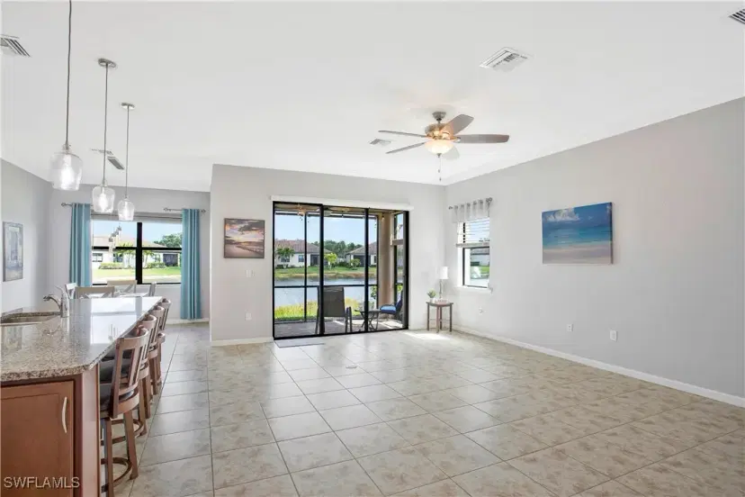 Picture of 10331 Whispering Palms Dr, Fort Myers FL 33913