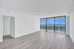 Picture of 20515 E Country Club Dr 745, Miami, FL 33180