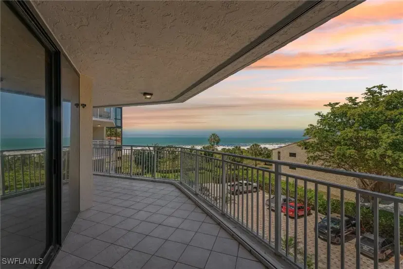 Picture of 520 S Collier Blvd 404, Marco Island FL 34145