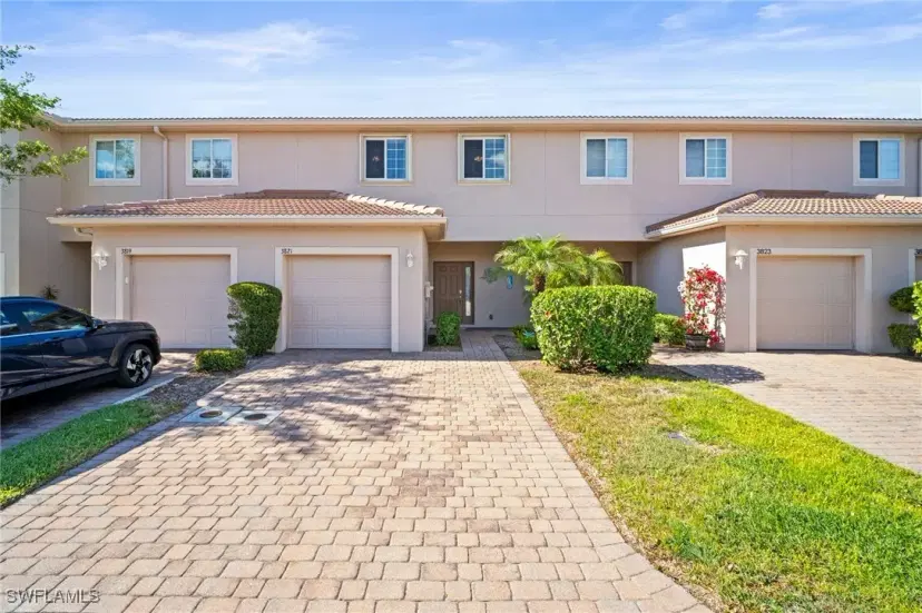 Picture of 3821 Clearbrook Ln, Fort Myers FL 33966