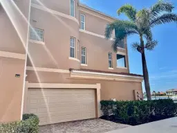 Picture of 3471 Sunset Key Cir 101, Punta Gorda, FL 33955