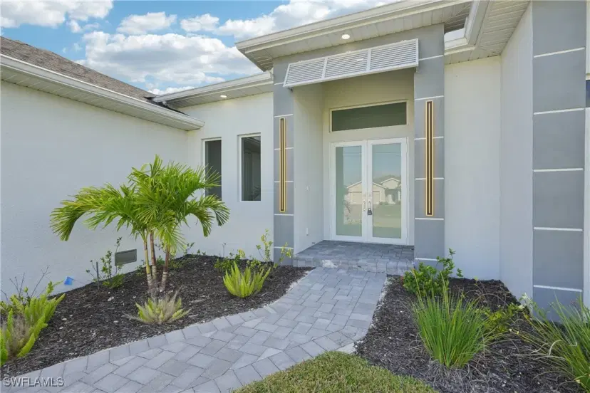 Picture of 345 SW 29Th Pl, Cape Coral FL 33993