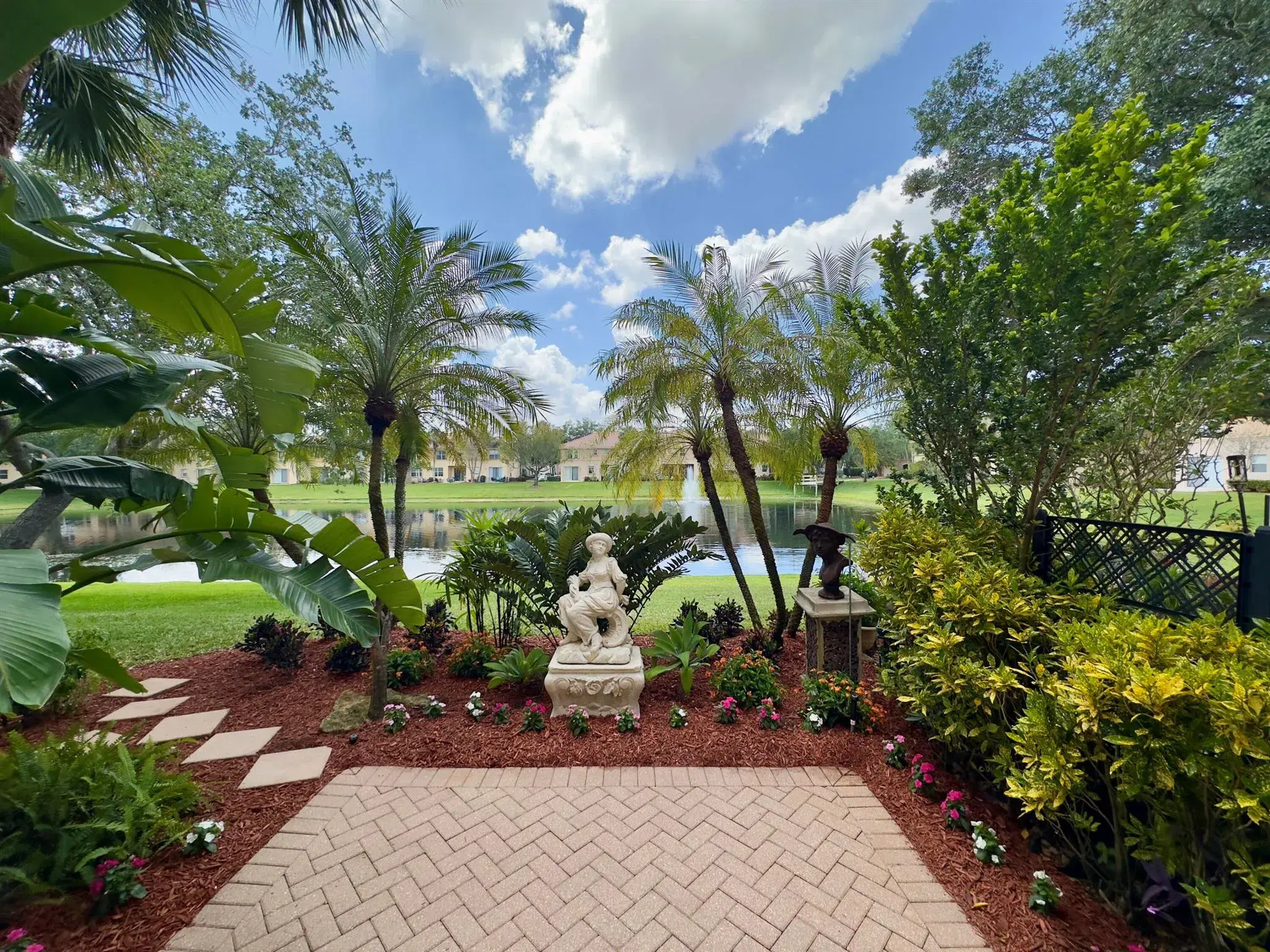 Picture of 264 River Bluff Lane, Royal Palm Beach, FL 33411