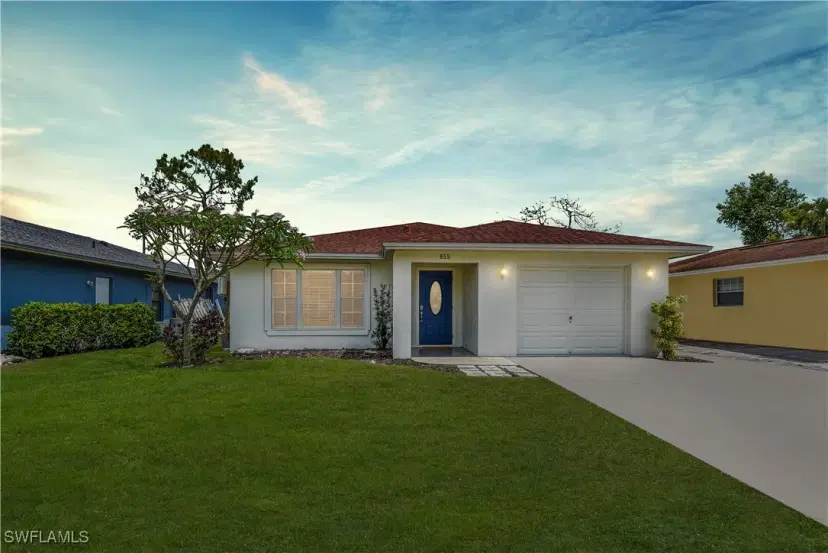 Picture of 855 98Th Ave N, Naples FL 34108