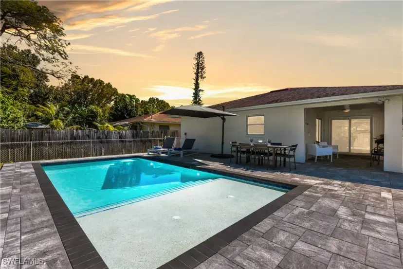 Picture of 855 98Th Ave N, Naples FL 34108