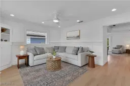Picture of 855 98Th Ave N, Naples, FL 34108