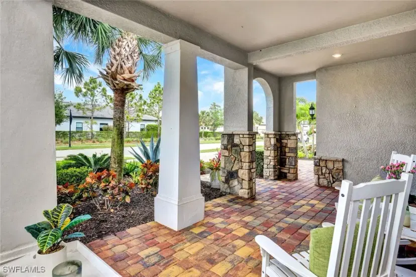 Picture of 9350 Greyhawk Trl, Naples FL 34120