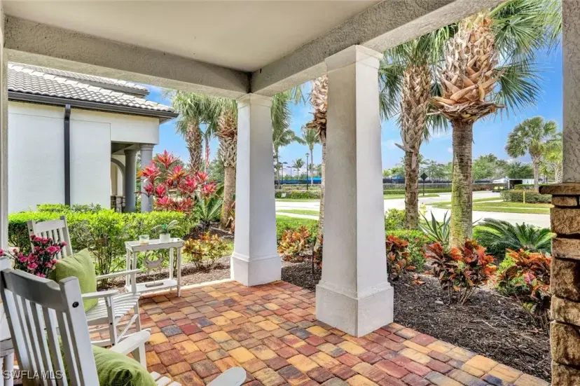 Picture of 9350 Greyhawk Trl, Naples FL 34120