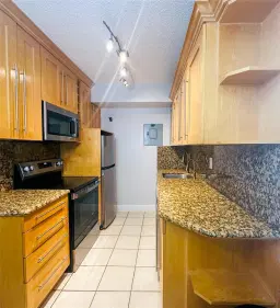 Picture of 905 NE 28Th St 208, Wilton Manors, FL 33334