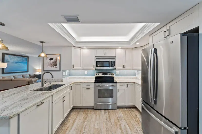 Picture of 350 NE Edgewater Drive 204, Stuart FL 34996