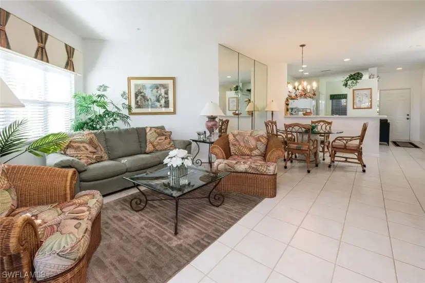 Picture of 210 Vintage Cir C103, Naples FL 34119