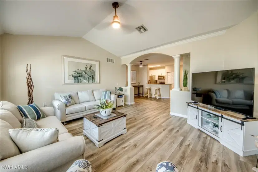 Picture of 1860 Concordia Lake Cir 607, Cape Coral FL 33909