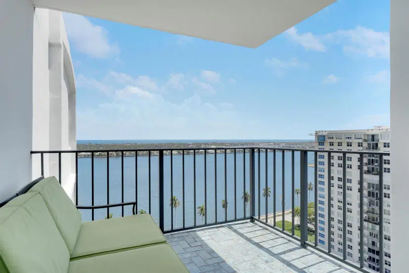 Picture of 1701 S Flagler Drive 1909, West Palm Beach FL 33401