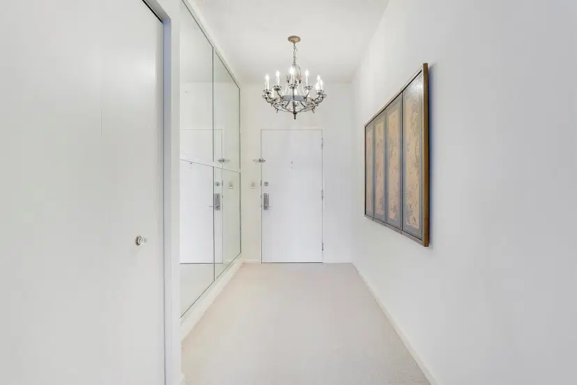 Picture of 1701 S Flagler Drive 1909, West Palm Beach FL 33401