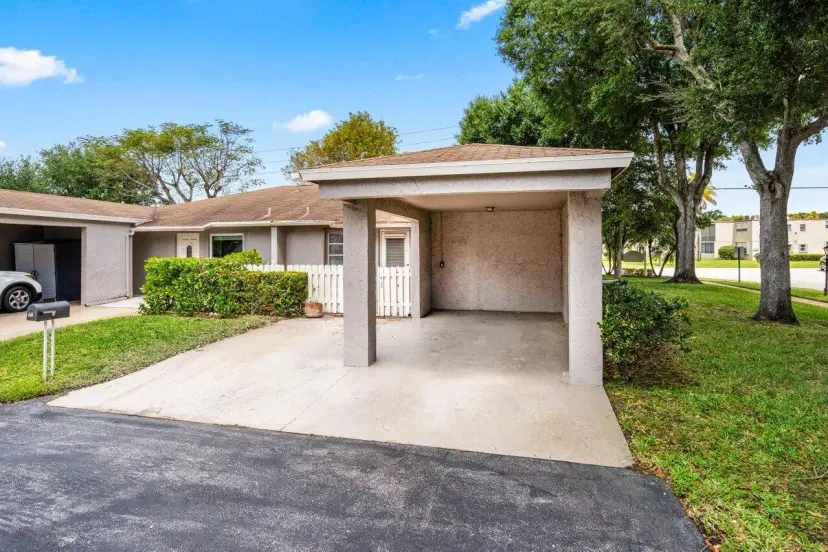 Picture of 6835 Moonlit Drive, Delray Beach FL 33446