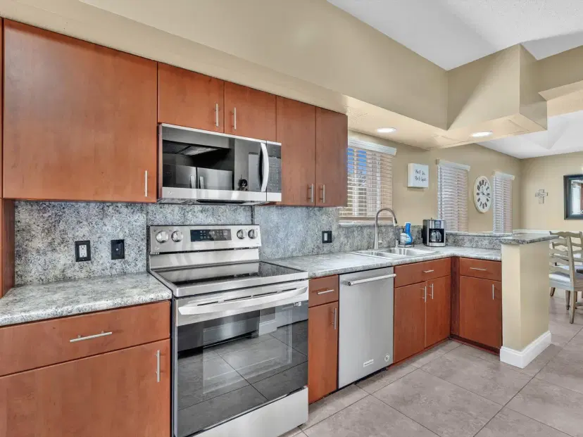Picture of 23156 Fountain Vw D View D, Boca Raton FL 33433