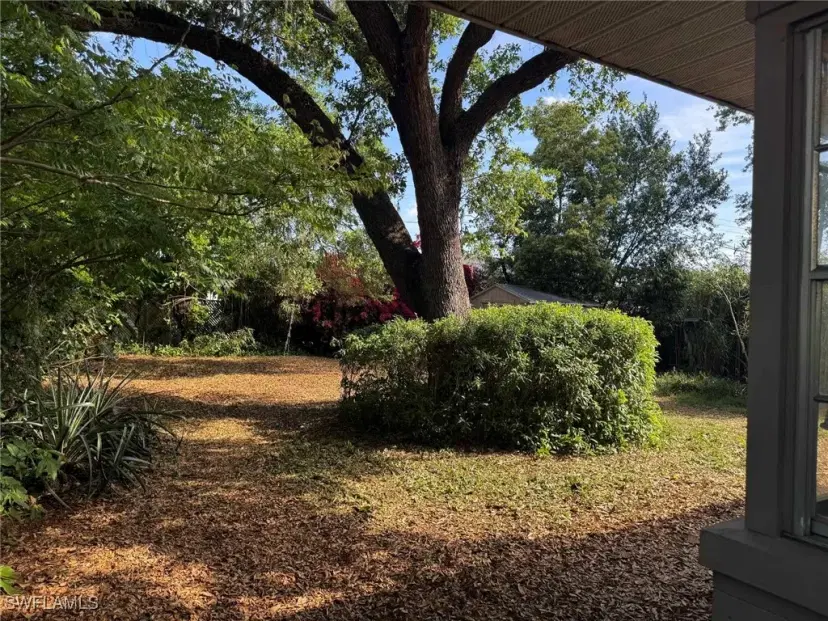 Picture of 1030 E Wallnut St, Lakeland FL 33801