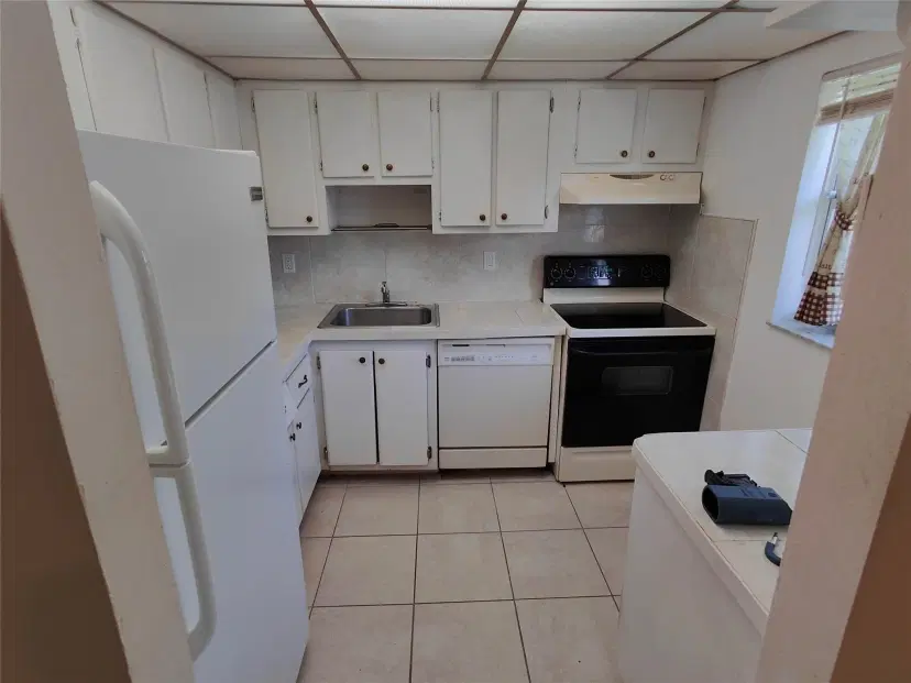 Picture of 606 SW Natura Boulevard 107, Deerfield Beach FL 33441