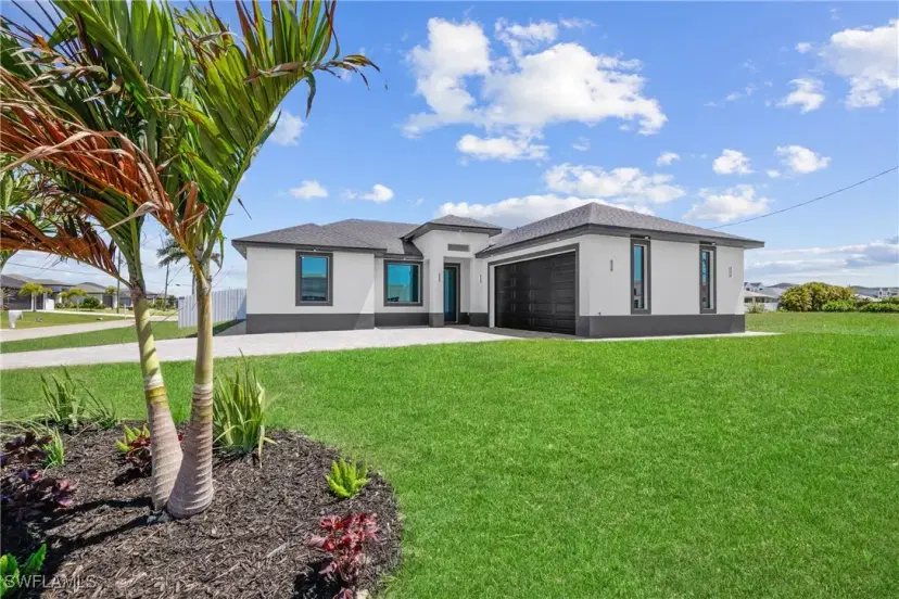 Picture of 125 Chiquita Blvd S, Cape Coral FL 33993