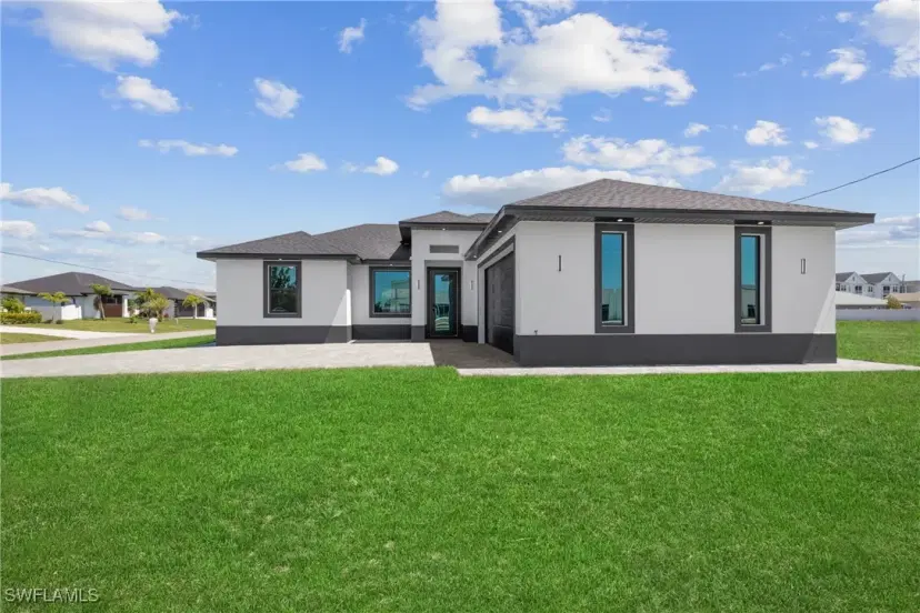Picture of 125 Chiquita Blvd S, Cape Coral FL 33993