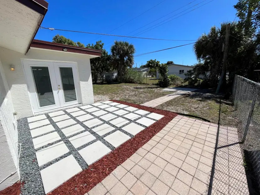 Picture of 1641 W 14Th Street, Riviera Beach FL 33404