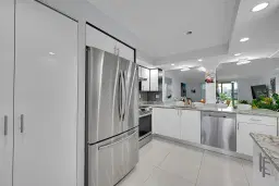 Picture of 7210 Lake Circle Drive 206, Margate, FL 33063