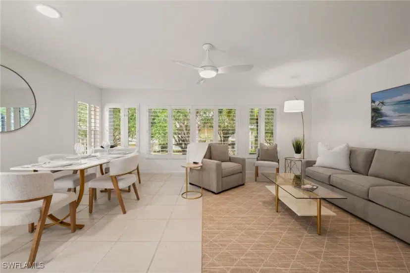 Picture of 290 4Th St S 202, Naples FL 34102
