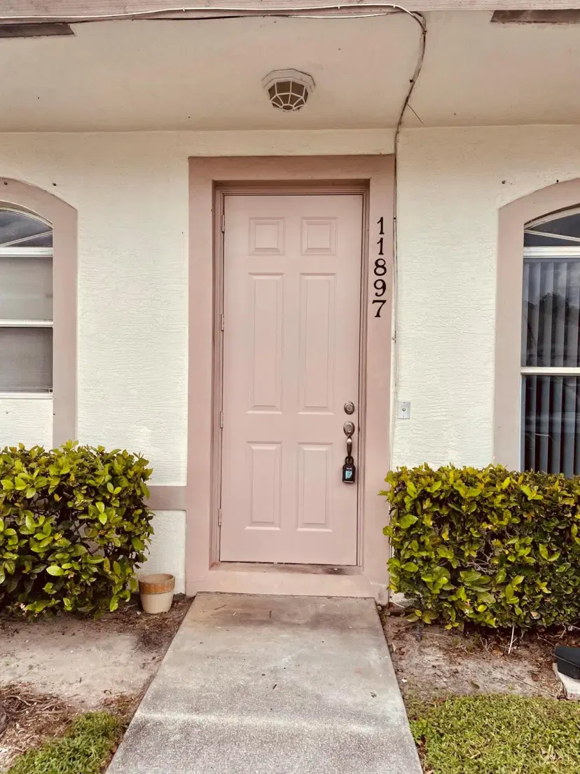 Picture of 11897 Sturbridge Lane, Wellington FL 33414