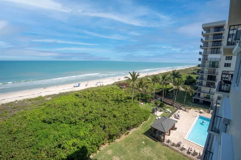 Picture of 4250 N Highway A1A 707, Fort Pierce FL 34950