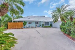 Picture of 19570 Trails End Ter Terrace, Jupiter, FL 33458