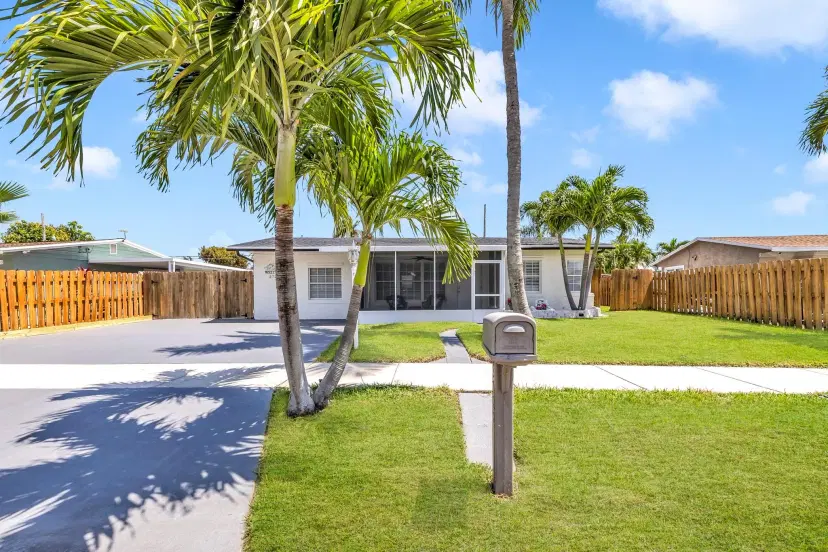 Picture of 2720 NE 11Th Terrace, Pompano Beach FL 33064