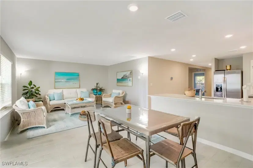 Picture of 2554 Lakeshore Cir, Port Charlotte FL 33952
