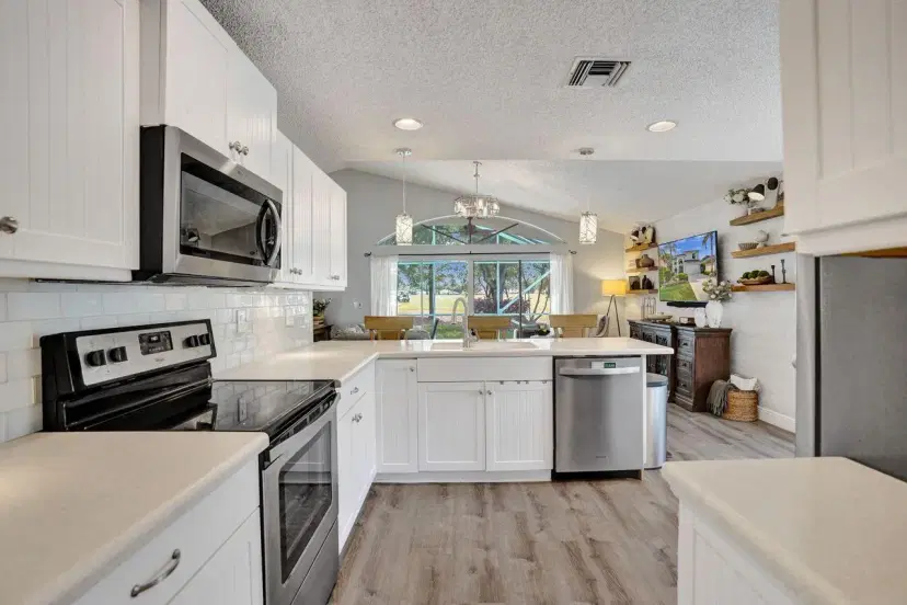 Picture of 1610 Lakefield North Court, Wellington FL 33414