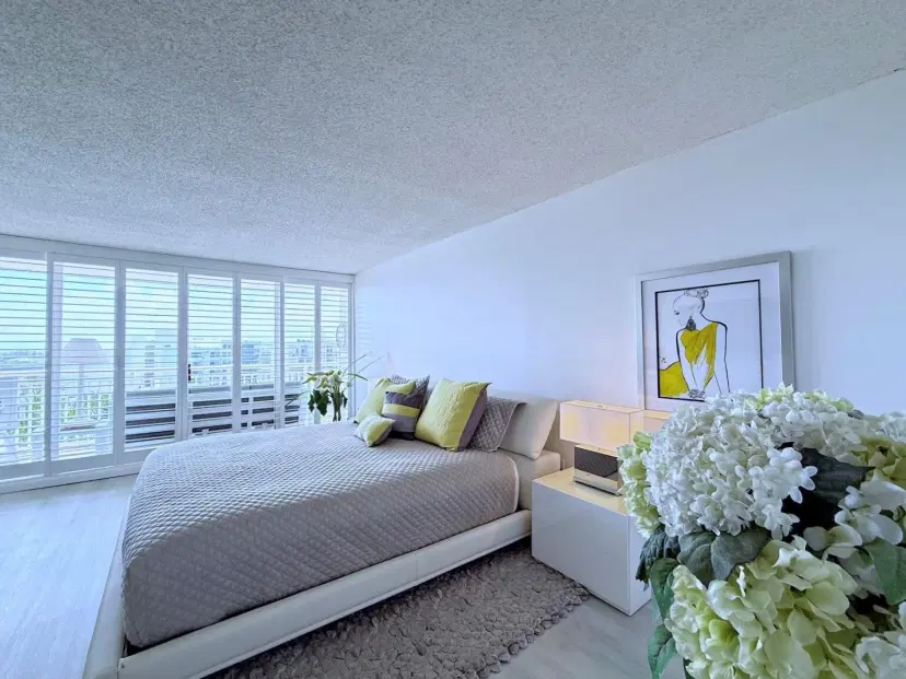 Picture of 3546 S Ocean Boulevard 718, South Palm Beach, FL 33480