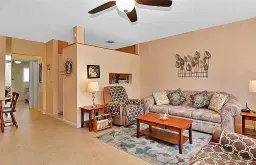 Picture of 900 SW 10Th Ter 10S, Hallandale Beach, FL 33009