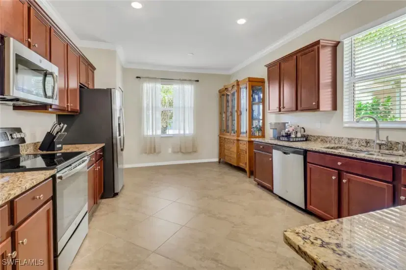 Picture of 16052 Palmetto Prairie Dr, Alva FL 33920