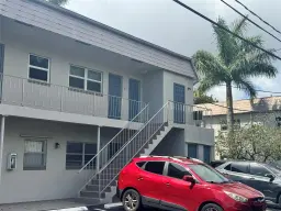 Picture of 1581 NE 34Th Ct 111, Oakland Park, FL 33334