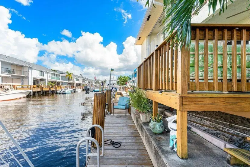 Picture of 732 Rider Road, Boynton Beach FL 33435