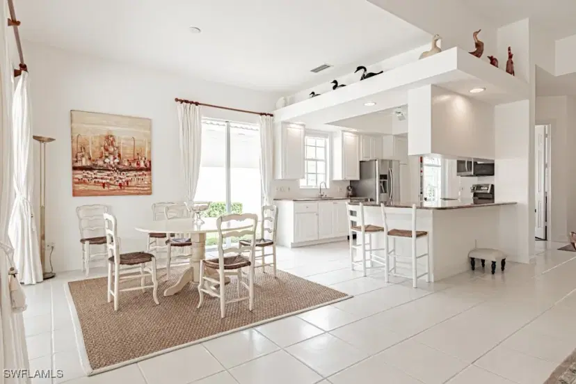 Picture of 2926 Gilford Way, Naples FL 34119